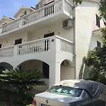 House Irena
